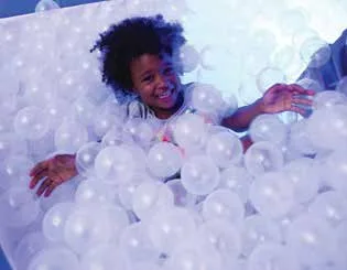 7.5 cm Ballpool Balls – Clear (box of approx. 500)